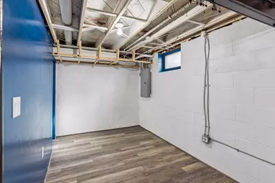 395 Eldridge Avenue W, Roseville, MN 55113 - Photo 22