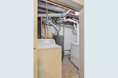 395 Eldridge Avenue W, Roseville, MN 55113 - Photo 26