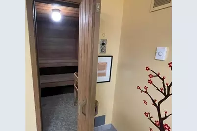 1077 Sibley Memorial Highway #305, LilyDale, MN 55118 - Photo 22