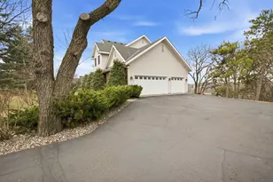 1403 Broadway Ave Ave S, Sauk Rapids, MN 56379 - Photo 4