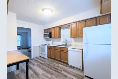 1618 Beech Street, Saint Paul, MN 55106 - Photo 2