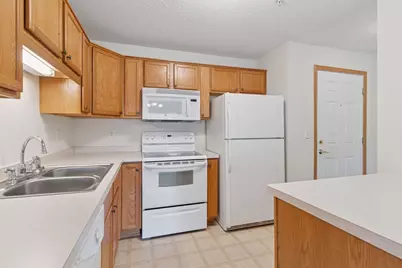 2231 Penn Place #209, North Saint Paul, MN 55109 - Photo 10