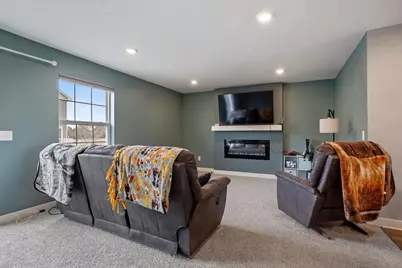 5205 Oak Grove Parkway N, Brooklyn Park, MN 55443 - Photo 6