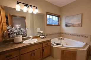 6646 Tessman Terrace N, Brooklyn Park, MN 55445 - Photo 6