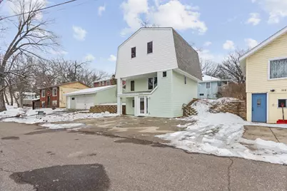 326 Faversham, Willernie, MN 55090 - Photo 2