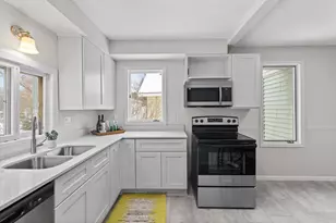 326 Faversham, Willernie, MN 55090 - Photo 10