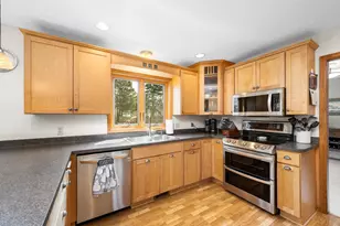 15301 83rd High Rd, Maple Grove, MN 55311 - Photo 8