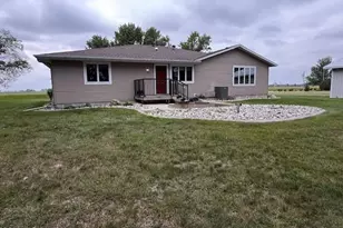 1908 380th St, Breckenridge, MN 56520 - Photo 4