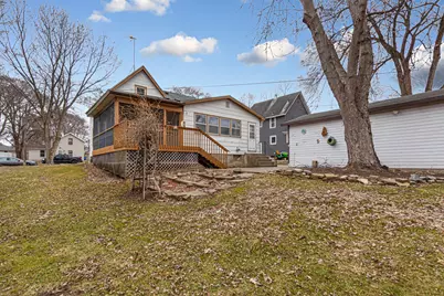 1022 3rd Avenue NW, Faribault, MN 55021 - Photo 8