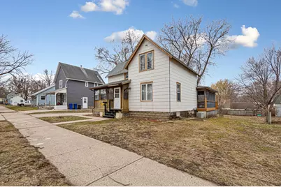 1022 3rd Avenue NW, Faribault, MN 55021 - Photo 4