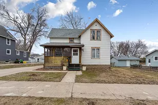 1022 3rd Ave NW, Faribault, MN 55021 - Photo 2