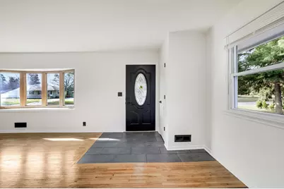 7000 73rd Avenue N, Brooklyn Park, MN 55428 - Photo 18