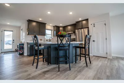 101 Meadow Lane, New London, MN 56273 - Photo 8