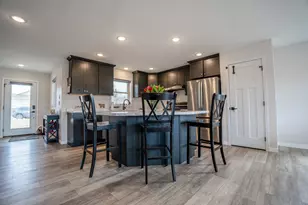 101 Meadow Ln, New London, MN 56273 - Photo 8
