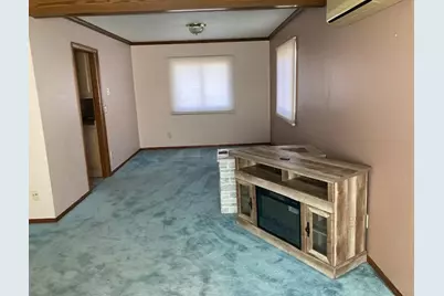 693 Stearns Avenue E, Eden Valley, MN 55329 - Photo 14