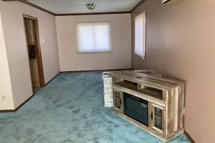 693 Stearns Ave E, Eden Valley, MN 55329 - Photo 14