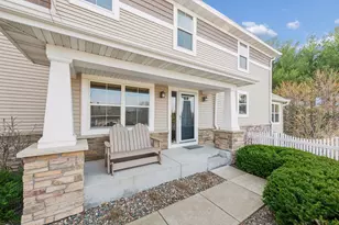 9980 Indigo Dr, Eden Prairie, MN 55347 - Photo 2