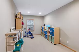 9980 Indigo Dr, Eden Prairie, MN 55347 - Photo 26