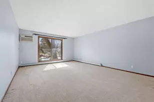 11160 Anderson Lakes Pkwy, Eden Prairie, MN 55344 - Photo 8