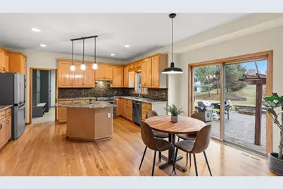 4102 Red Oak Lane, Chanhassen, MN 55331 - Photo 14