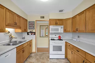 8544 5th Ave S, Bloomington, MN 55420 - Photo 6