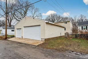 1920 Nebraska Ave E, Saint Paul, MN 55119 - Photo 26