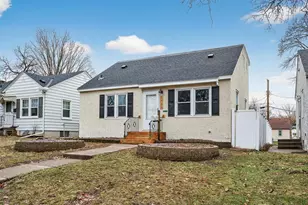 1920 Nebraska Ave E, Saint Paul, MN 55119 - Photo 2