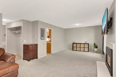 11140 Abbott Lane, Minnetonka, MN 55343 - Photo 6