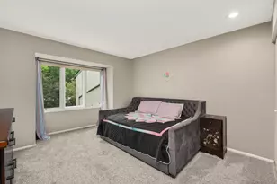 11140 Abbott Ln, Minnetonka, MN 55343 - Photo 16