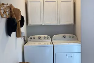 1712 E 84th St, Bloomington, MN 55425 - Photo 8