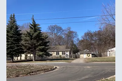 1712 E 84th Street, Bloomington, MN 55425 - Photo 2