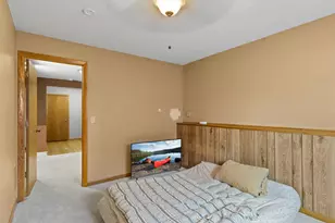 7821 Rimbley Rd, Woodbury, MN 55125 - Photo 20