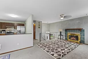 7821 Rimbley Rd, Woodbury, MN 55125 - Photo 32