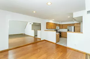 1930 Topaz Pointe Ln SW, Rochester, MN 55902 - Photo 8