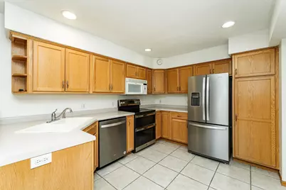 1930 Topaz Pointe Lane SW, Rochester, MN 55902 - Photo 10