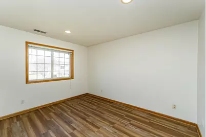 1930 Topaz Pointe Lane SW, Rochester, MN 55902 - Photo 18