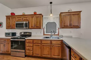 436 Wellington Cir, Waite Park, MN 56387 - Photo 16