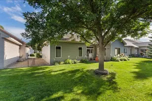 436 Wellington Cir, Waite Park, MN 56387 - Photo 4