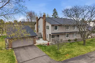 4702 Grenada Point, Eagan, MN 55122 - Photo 24