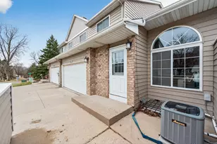 995 106th Ln NW, Coon Rapids, MN 55433 - Photo 6