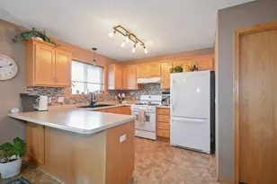 701 Independence Dr, Big Lake, MN 55309 - Photo 4