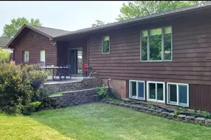 1906 Fraser Dr, Grand Rapids, MN 55744 - Photo 8