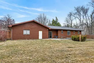 1906 Fraser Dr, Grand Rapids, MN 55744 - Photo 10