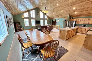 18817 Sucker Lake Rd, Nashwauk, MN 55769 - Photo 4