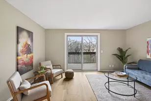 250 W Eagle Lake Dr, Maple Grove, MN 55369 - Photo 4