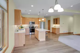 1286 Jefferson Ct, Shakopee, MN 55379 - Photo 16