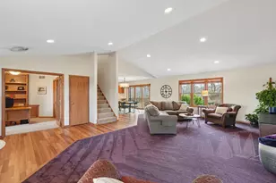 143 Heritage Trail, Houlton, WI 54082 - Photo 10