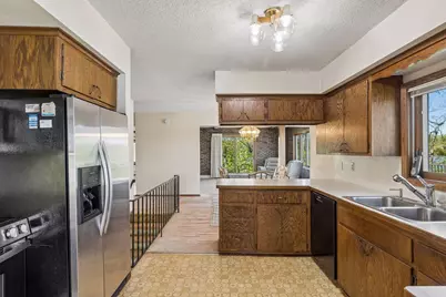 4033 Silver Lake Terrace NE, Saint Paul, MN 55421 - Photo 22