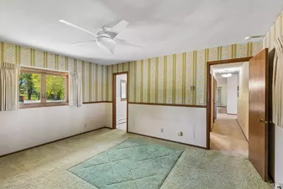 4033 Silver Lake Terrace NE, Saint Paul, MN 55421 - Photo 34