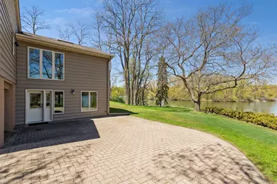 4033 Silver Lake Terrace NE, Saint Paul, MN 55421 - Photo 48